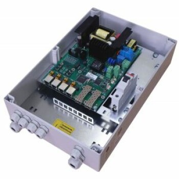 Коммутатор TFortis PSW-2G+